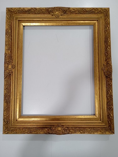 Cornice stile antica dorata