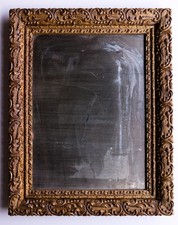 Cornice antica dorata con