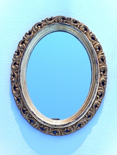 Piccolo specchio con cornice - con,